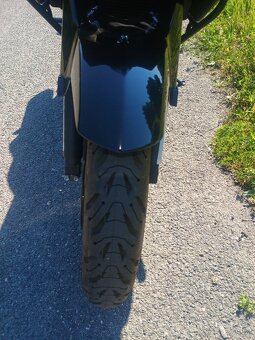 SUZUKI V-Strom 1000 - 6