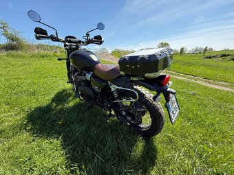 Exkluzivní Triumph Street Scrambler 900 - 6
