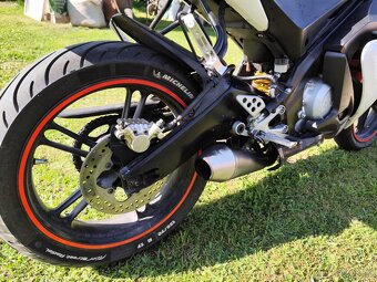 Yamaha YZF R125 - 6