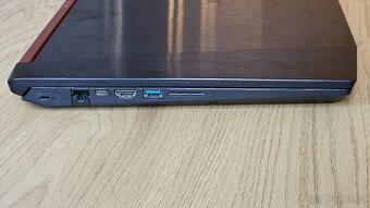 Herní notebook Acer Nitro, Intel i5, Nvidia GTX 1050 4GB - 6
