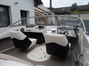 Motorový člun Tahoe - 6