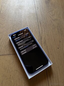 Apple iPhone 16 Plus 128GB modrý - 6