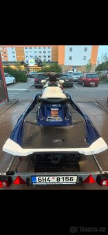 3 místný vodni skutr Yamaha VX Deluxe 1050 - 6