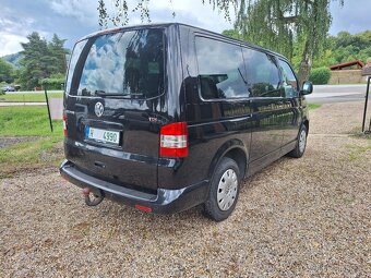 VW T5 Multivan 2,5Tdi 96 kw 2008 - 6