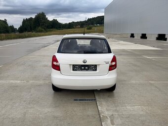 Skoda Fabia 1.2 60 koní NOVÁ STK r.v. 2009 - 6