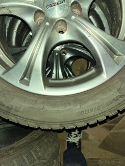 Alu kola DEZENT s prémiovými zimními pneu - 6