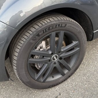 Audi Q7 3.0 TDI • 7 míst • S-line • Servisní kniha  ???? 24 - 6