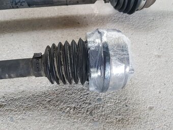 Poloosa levá, pravá Octavia 1,6 MPi 1J0407272BL,... - 6