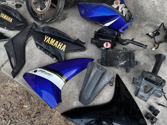 Yamaha Yzf r125 díly na motorku - 6
