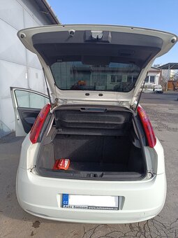 Fiat Grande Punto - 6