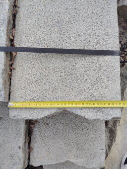 Prodám žulové obrubníky - 6