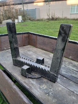 Čtyřkolový vozík za auto - 6