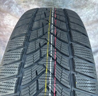 Zimní sada Hyundai 235/55R19 105V nová sada - 6