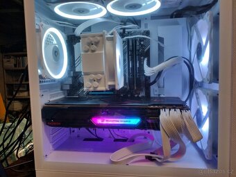 ASRock Radeon RX 6900 XT Phantom Gaming D 16GB - top stav - 6