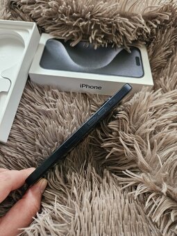 Iphone 15 pro 256gb - 6