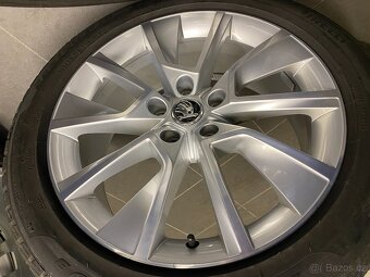 ORIGINAL ALU KOLA ŠKODA KAROQ "BRAGA" 225/50/18 - 6