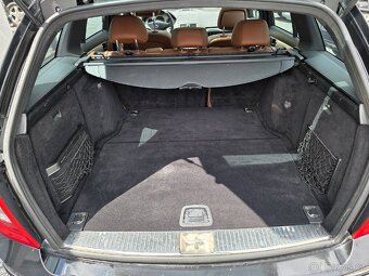 Mercedes-Benz Třídy C 320CDI Panorama Harman&Kardon - 6