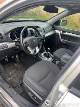 Kia Sorento 2.2 crdi manuál 119 tis km - 6