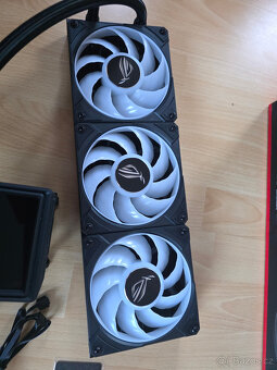ASUS ROG Ryujin III 360 ARGB Extreme AIO CPU chladič - 6