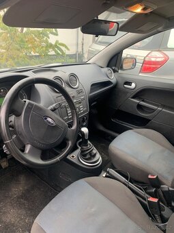 Ford fiesta 1.4tdci - 6