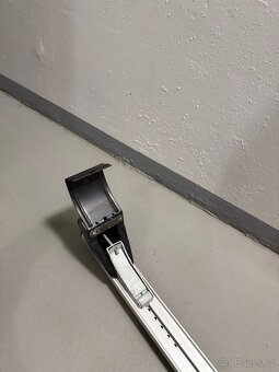 Střešní nosiče La Prealpina – alu příčníky + patky (Kit 25) - 6