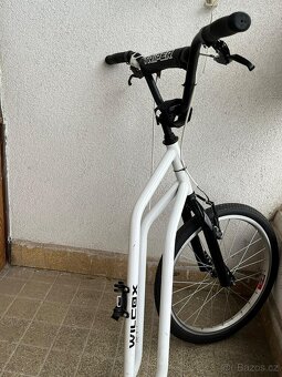 Koloběžka Wilcox TRIPER - 6