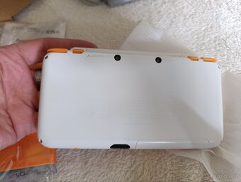 New Nintendo 2DS XL CFW Boxed - 6