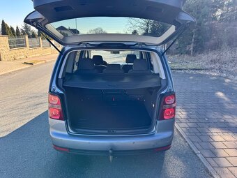 Volkswagen Touran 1.9 TDI 77kW Highline - 6
