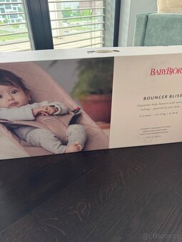 Babybjörn lehátko Bliss Grey beige Mesh, světlá konstrukce - 6