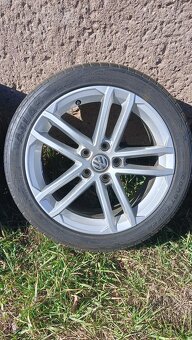 Kola r17 VW golf Gtd - 6