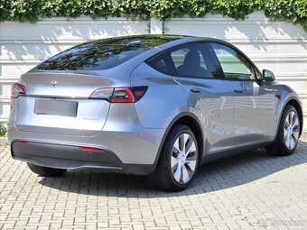 Tesla Model Y 0,0 378kW AWD Long Range ČR 1.maj AWD A/T Lon - 6
