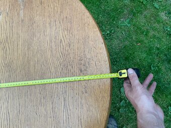 Prodám jídelní stůl se židlemi - 6