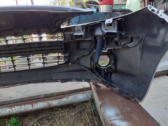 Prodám  přední nárazník - 6