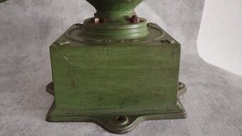 Obrovský mlýnek IDEAL s rumpalem, starožitnost  dnes sleva - 6