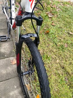 27.5" horské kolo Specialized Pitch rám M 17.5" - 6