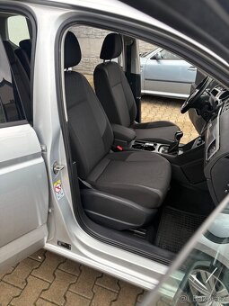VW TOURAN 2.0TDI R.2023 134000KM 2x kola TOP STAV - 6