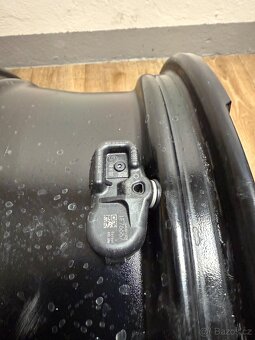 5x114,3 r18 original Toyota - 6