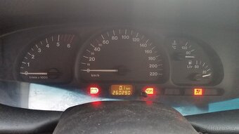 opel vectra B 2.0DTI - nahradni dily - 6