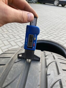 235/40/19 96Y Bridgestone potenza - 6