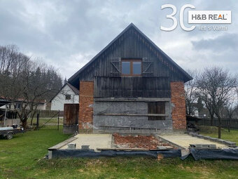 Prodej rozestavěného rodinného domu Huslenky - 6