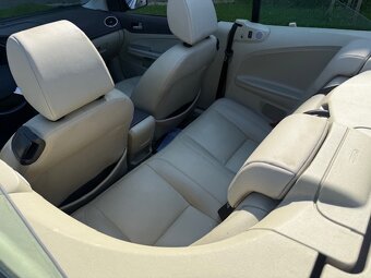 FORD FOCUS 2.0 i kabrio Titanium 145ps 04/2008 271.t.km - 6