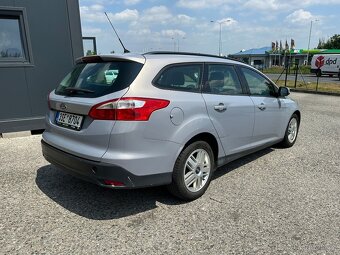 Ford Focus 2011 - 6