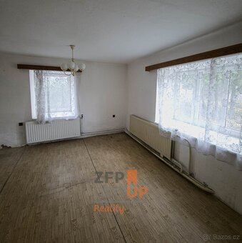Prodej rodinného domu o rozloze 300 m2 - Kamenec u Poličky - 6
