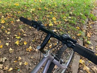 Starší horské kolo - 6