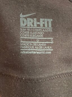 Fitness top NIKE s podprsenkou - 6