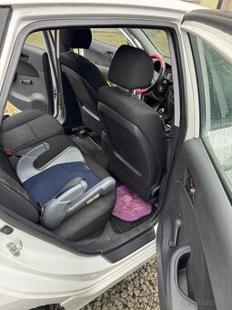 Hyundai i30, 1.6 CRDi 66 kw/90HP - 6