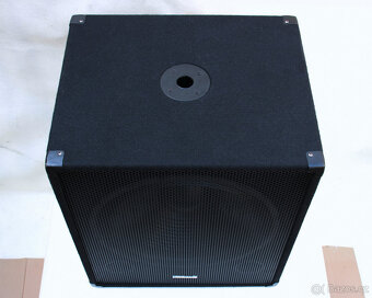 Aktivní subwoofer Mc Grey PASA 118 – nový - 6
