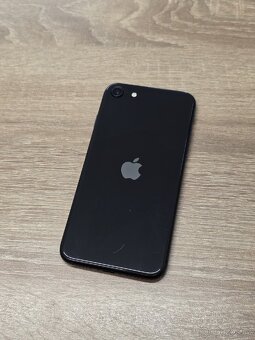 iPhone SE 2020 64Gb (nová baterie) - 6