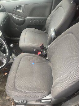 Toyota Yaris Verso 2003--facelift-1.4 D-55kw - 6