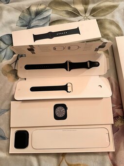 Apple Watch 8 45mm GPS - 6